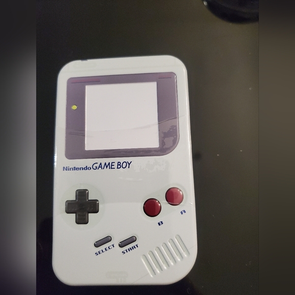 Mario/Gameboy/Nintendo Candy Tins - Picture 6 of 7